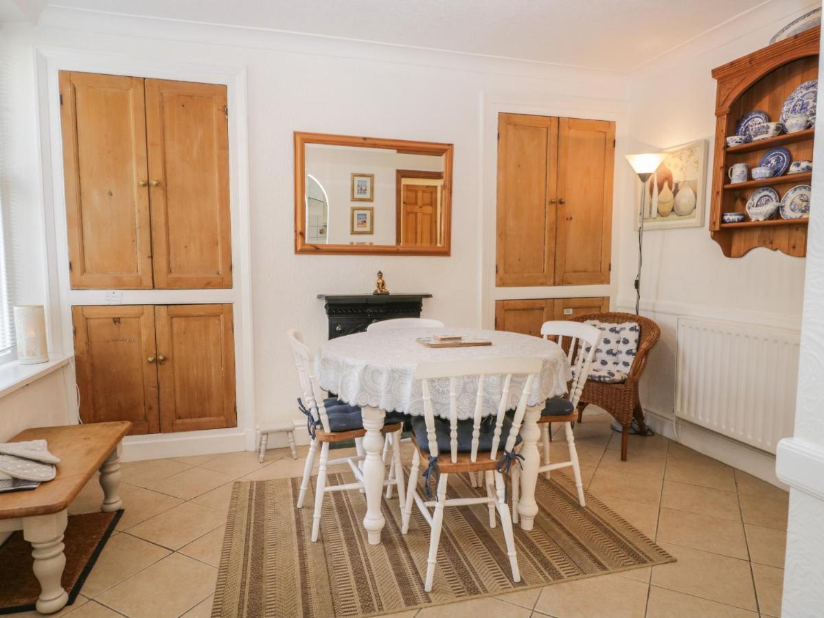Honeysuckle Cottage, Craig Walk Bowness-on-Windermere Zewnętrze zdjęcie
